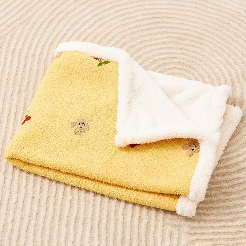 Cherry Bear Pattern(Yellow)